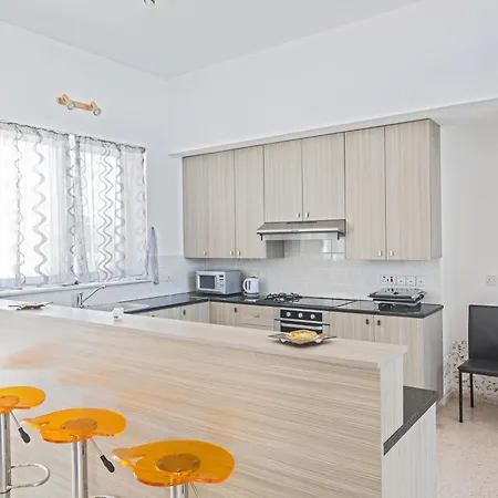 Moderne Ferienvilla In Casa vacanze *