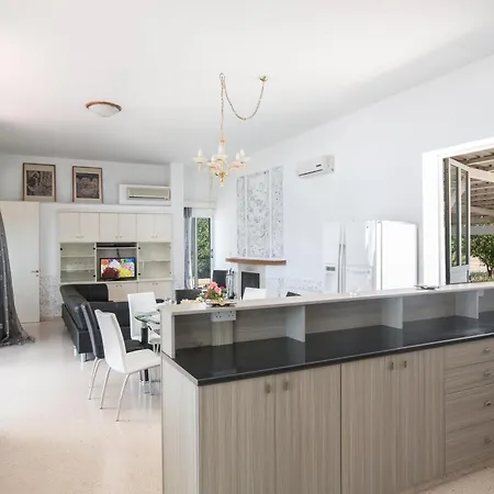 Casa vacanze Moderne Ferienvilla In